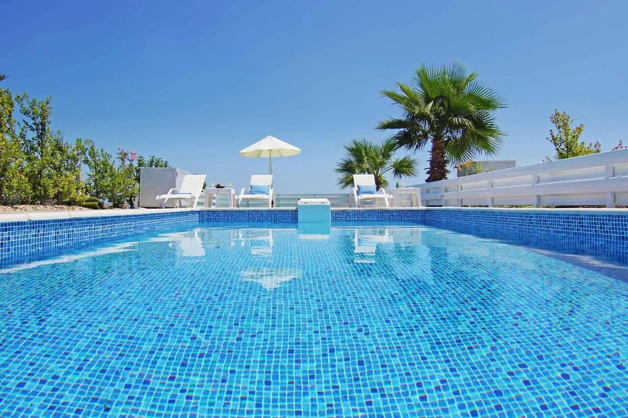 Villa Ivory - Seafront Айя-Напа 0*,