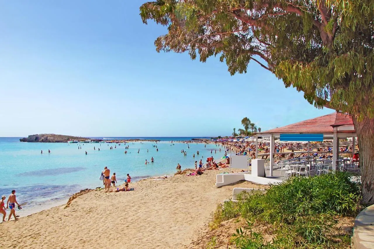 Villa Ivory - Seafront Αγία Νάπα